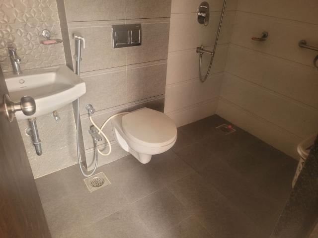 Flat for sale in Model Colony, Pune
