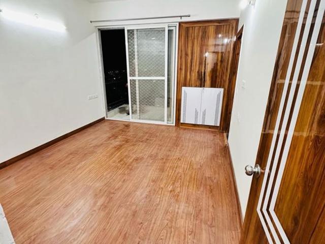 Flat for sale in Crossings Republik, Ghaziabad
