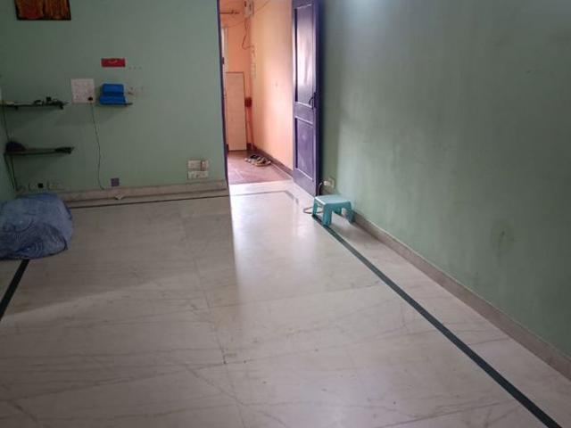 Flat for sale in East Delhi, Deri