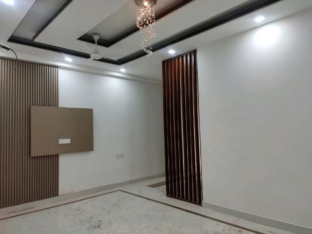 Flat for sale in South Delhi, Deri