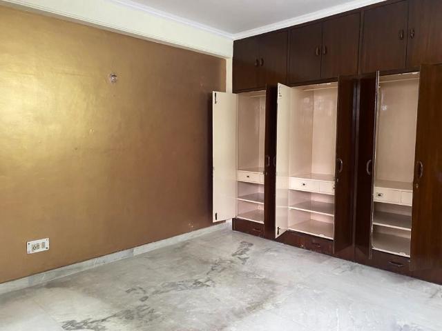 Flat for sale in Deri