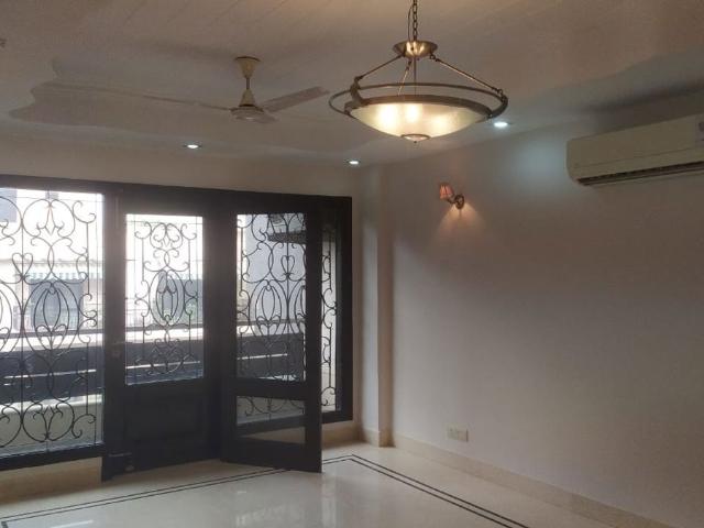 Flat for sale in Deri