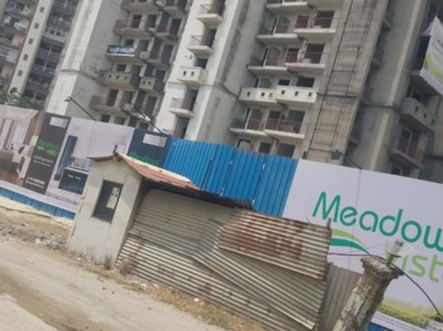 Flat for sale in Ghaziabad