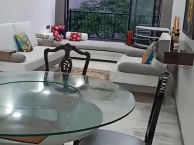 Flat for sale in Colaba, Mumbai City District