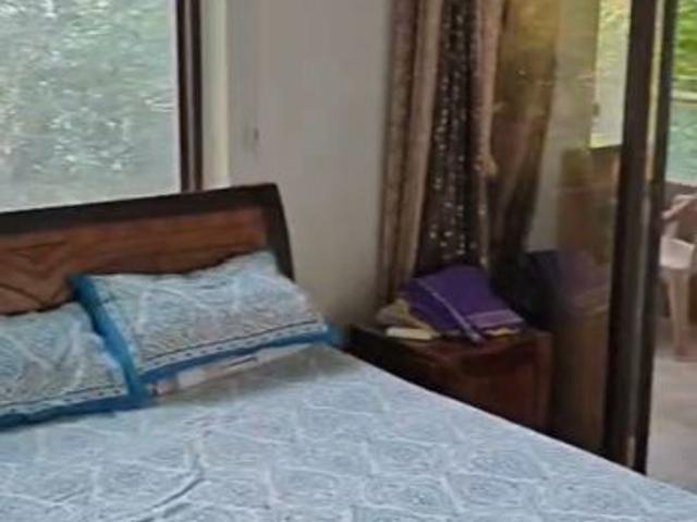 Flat for sale in East Delhi, Deri
