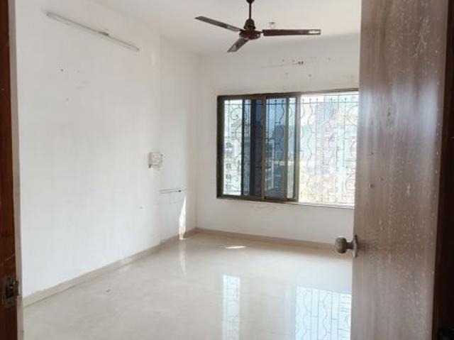 Flat for sale in Oshiwara, Mumbai