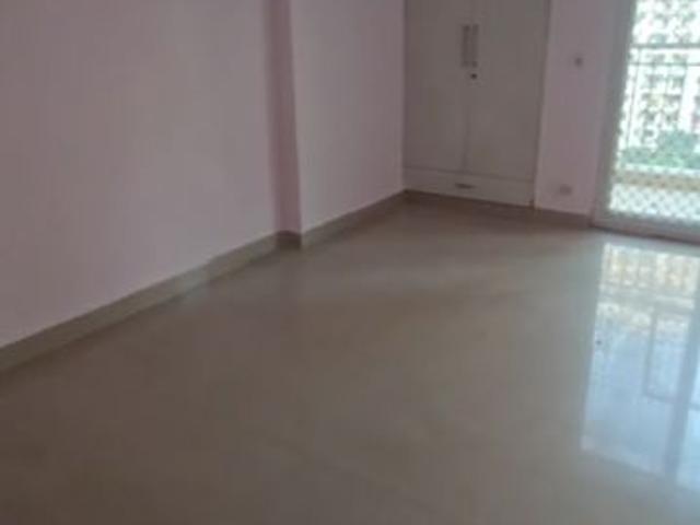 Flat for sale in Sector 43, Noida