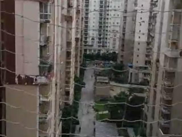 Flat for sale in Shahdara, Noida