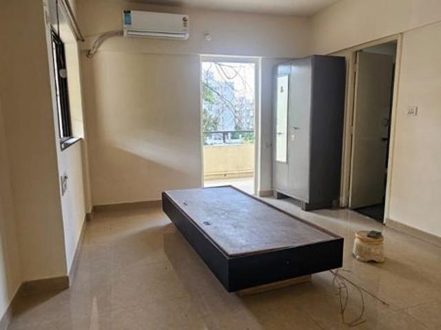 Flat for sale in Mangalwar Peth, Pune