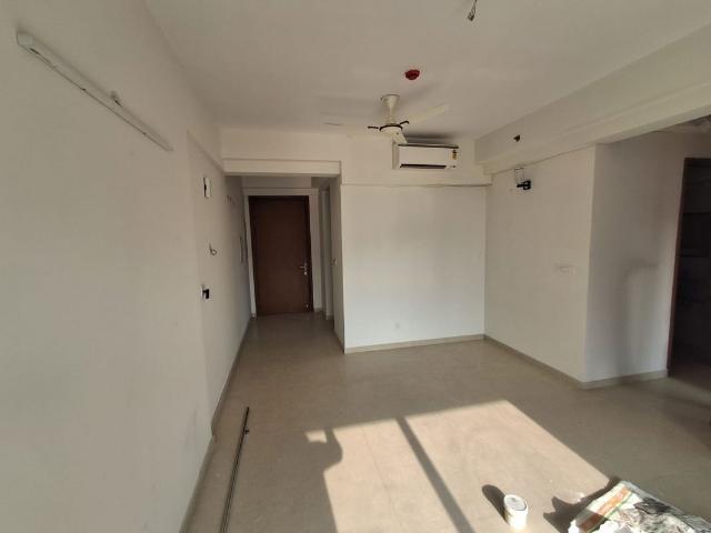 Flat for sale in Sector 43, Noida