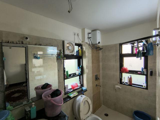 Flat for sale in Noida, Gautam Buddha Nagar