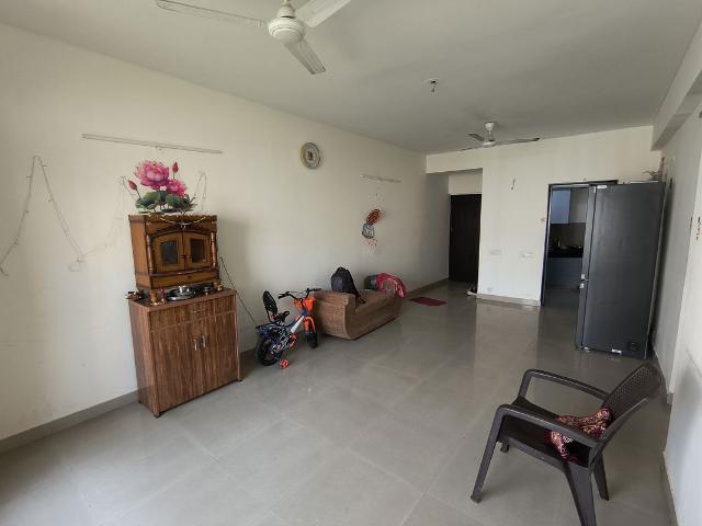Flat for sale in Noida, Gautam Buddha Nagar