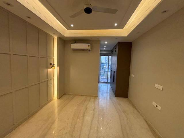 Flat for sale in Hariana