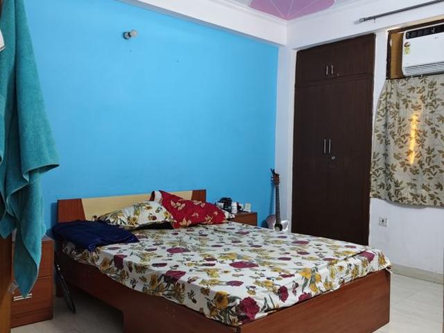 Flat for sale in Vaishali, Ghaziabad