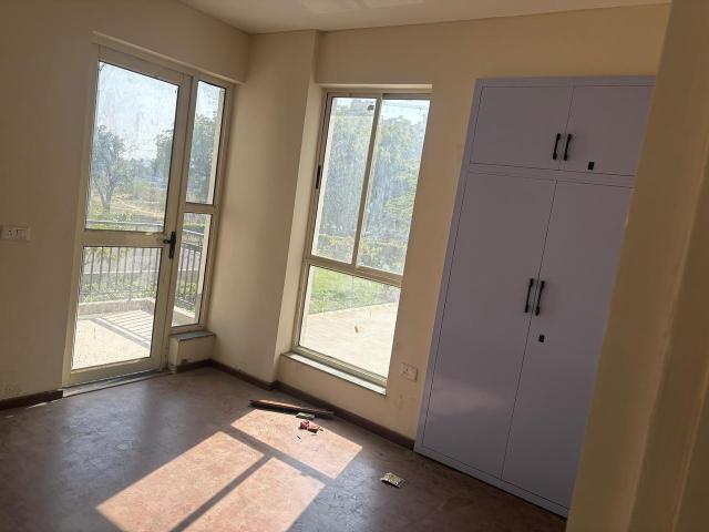 Flat for sale in Esfera, Gurugram