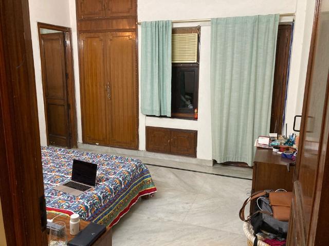 Property for sale in Deri