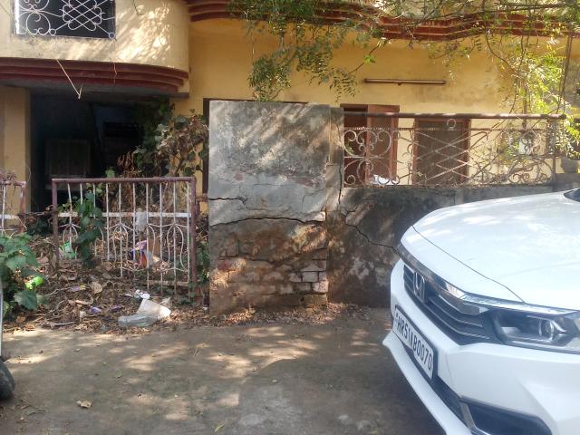 House for sale in Hariana