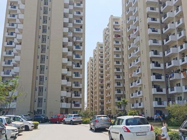 Flat for sale in Sohna, Gurugram