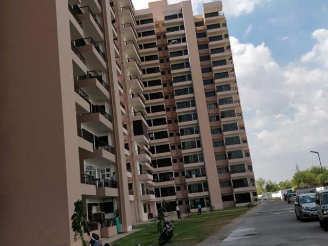 Flat for sale in Sohna, Gurugram