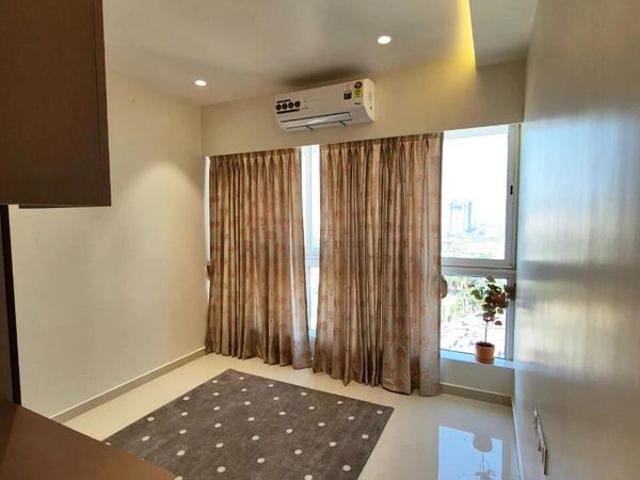 Flat for sale in Guru Tegh Bahadur Nagar, Mumbai City District