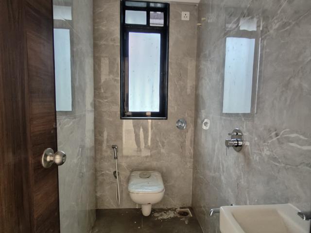 Flat for sale in Dahisar West, Mumbai Suburban District