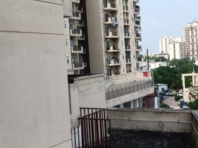 Flat for sale in Hariana