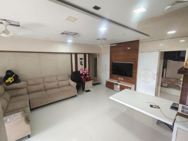 Flat for sale in Borivali East, Mumbai Suburban District