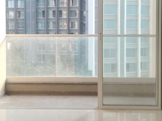 Flat for sale in Mulund Colony, Mumbai Suburban District
