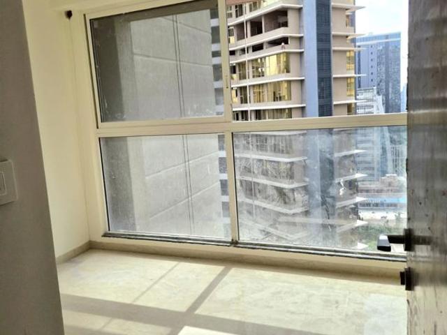 Flat for sale in Jogeshwari West, Mumbai