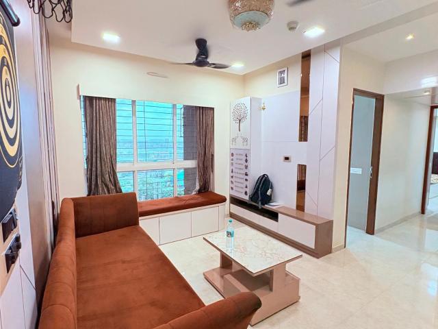 Flat for sale in Lodha Amara, Thane