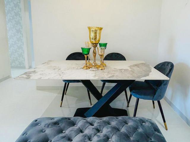 Flat for sale in Dadar West, Mumbai City District