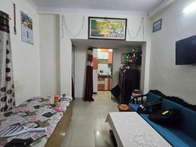 Flat for sale in Dilshad Garden, Delhi
