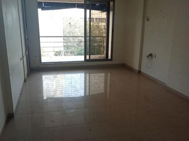 Flat for sale in Santacruz West, Mumbai