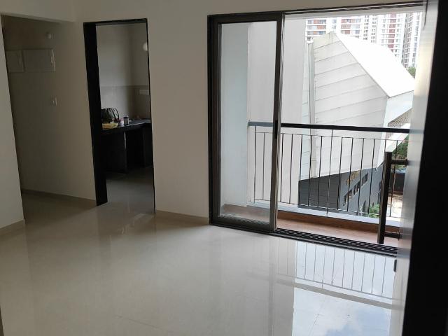 Flat for sale in Kalpataru Immensa, Thane