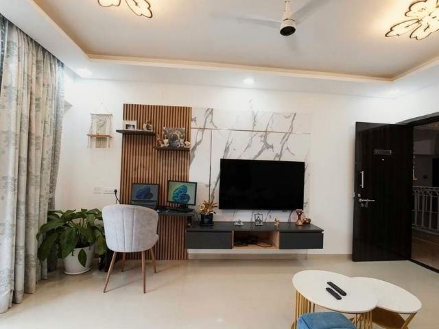 Flat for sale in Mangalwar Peth, Pune
