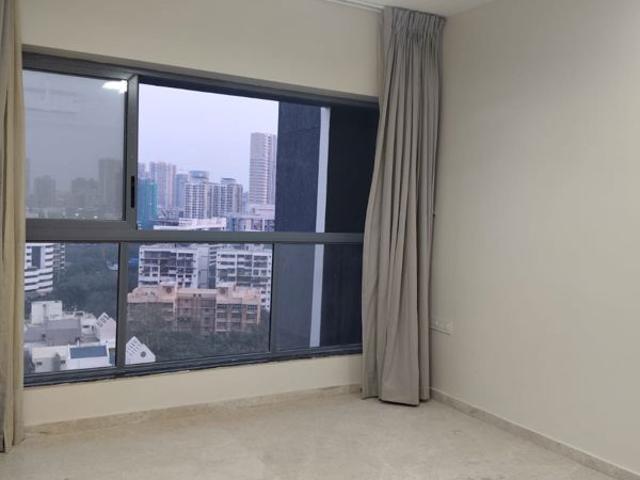 Flat for sale in Oshiwara, Mumbai