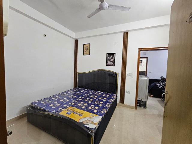 Flat for sale in South Delhi, Delhi