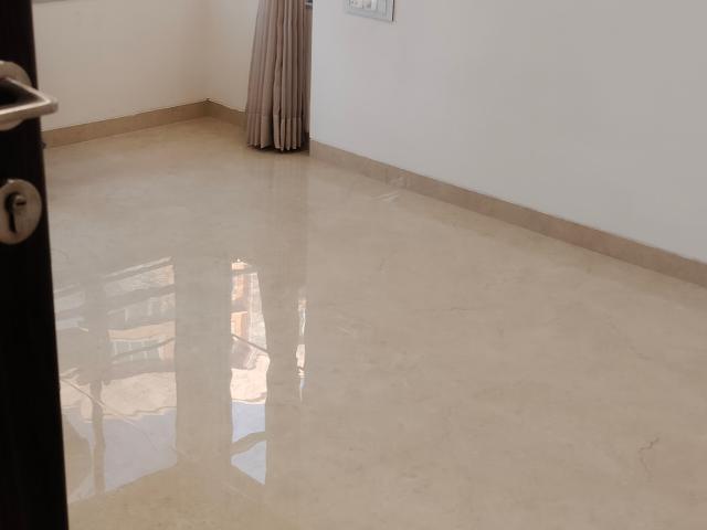 Flat for sale in Vile Parle West, Mumbai