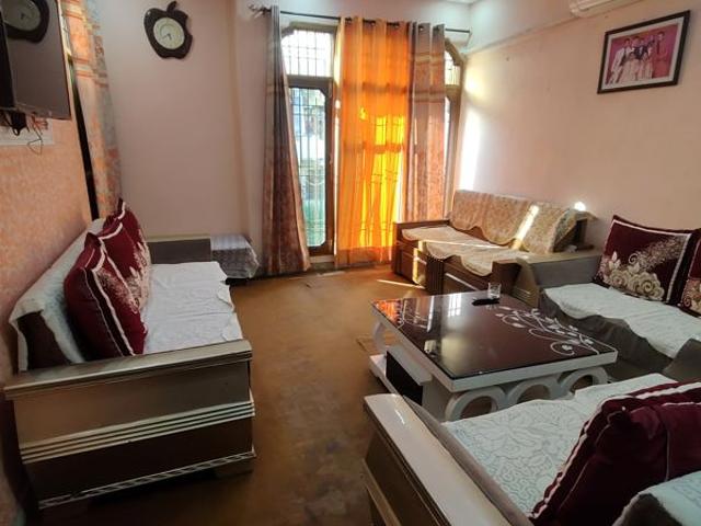 Flat for sale in Ward 13, Chandigarh