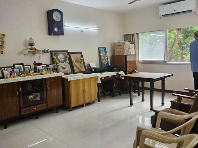 Flat for sale in Parel, Mumbai City District