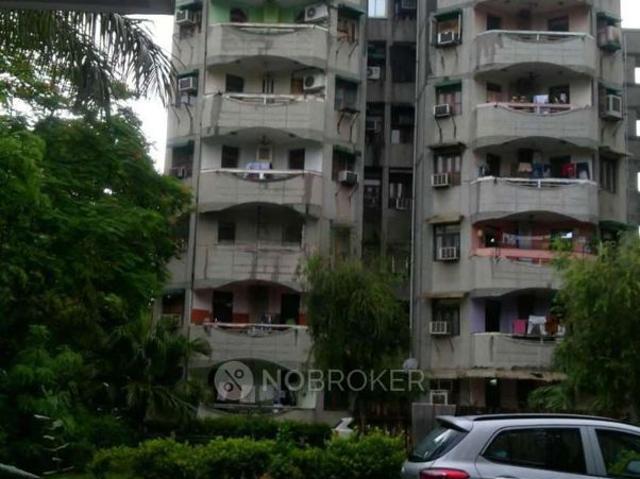 Flat for sale in East Delhi, Deri