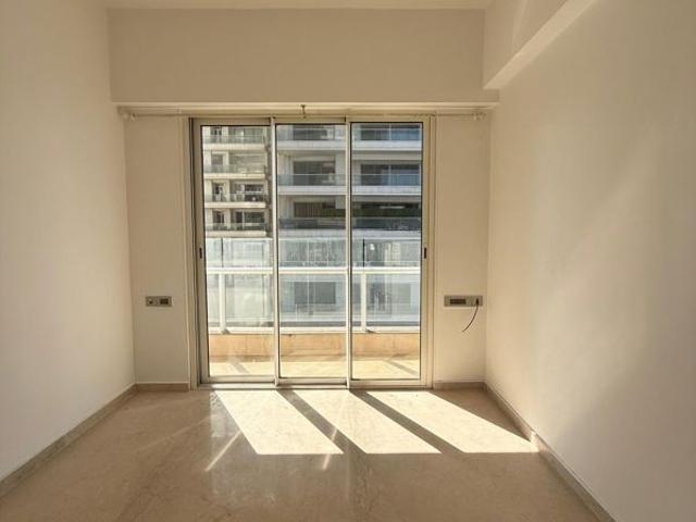 Flat for sale in Malad East, Mumbai Suburban District