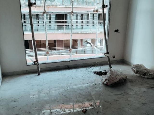 Flat for sale in Santacruz West, Mumbai
