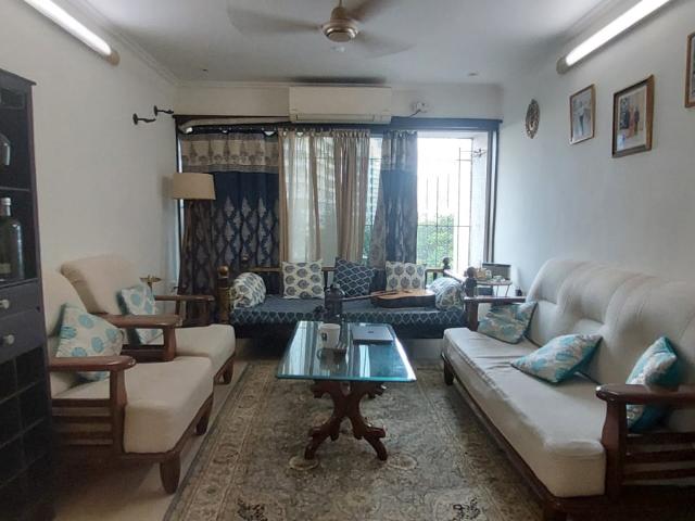 Flat for sale in Oshiwara, Mumbai
