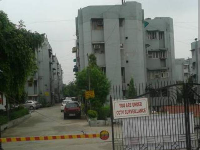 Flat for sale in East Delhi, Deri