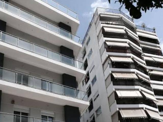 Flat for sale in East Delhi, Deri