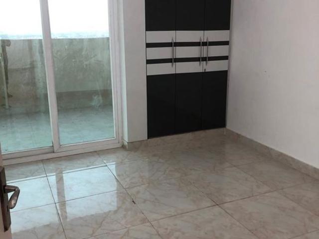 Flat for sale in Ghaziabad