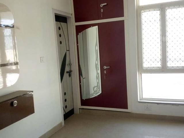Flat for sale in Ghaziabad