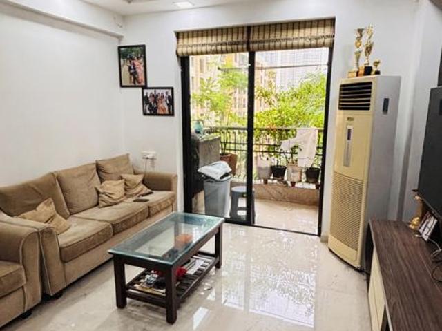 Flat for sale in Mulund Colony, Mumbai Suburban District