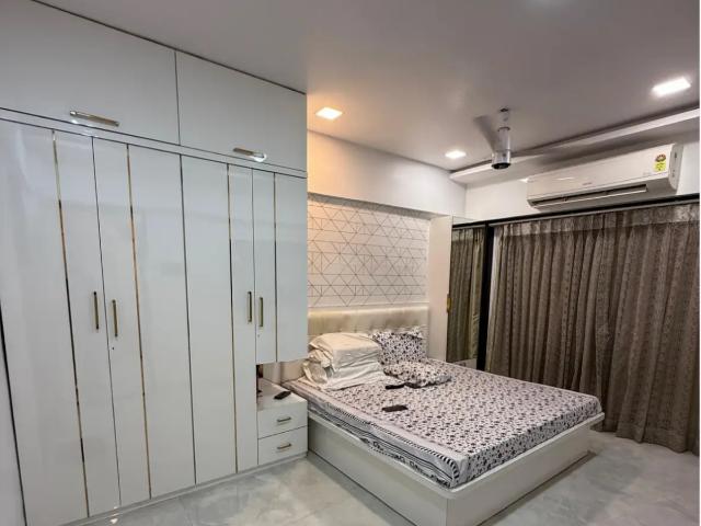 Flat for sale in Jogeshwari West, Mumbai